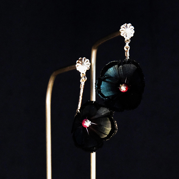 Boucles d’oreilles « Fleur Lady » — FLEUR DE PLUMES