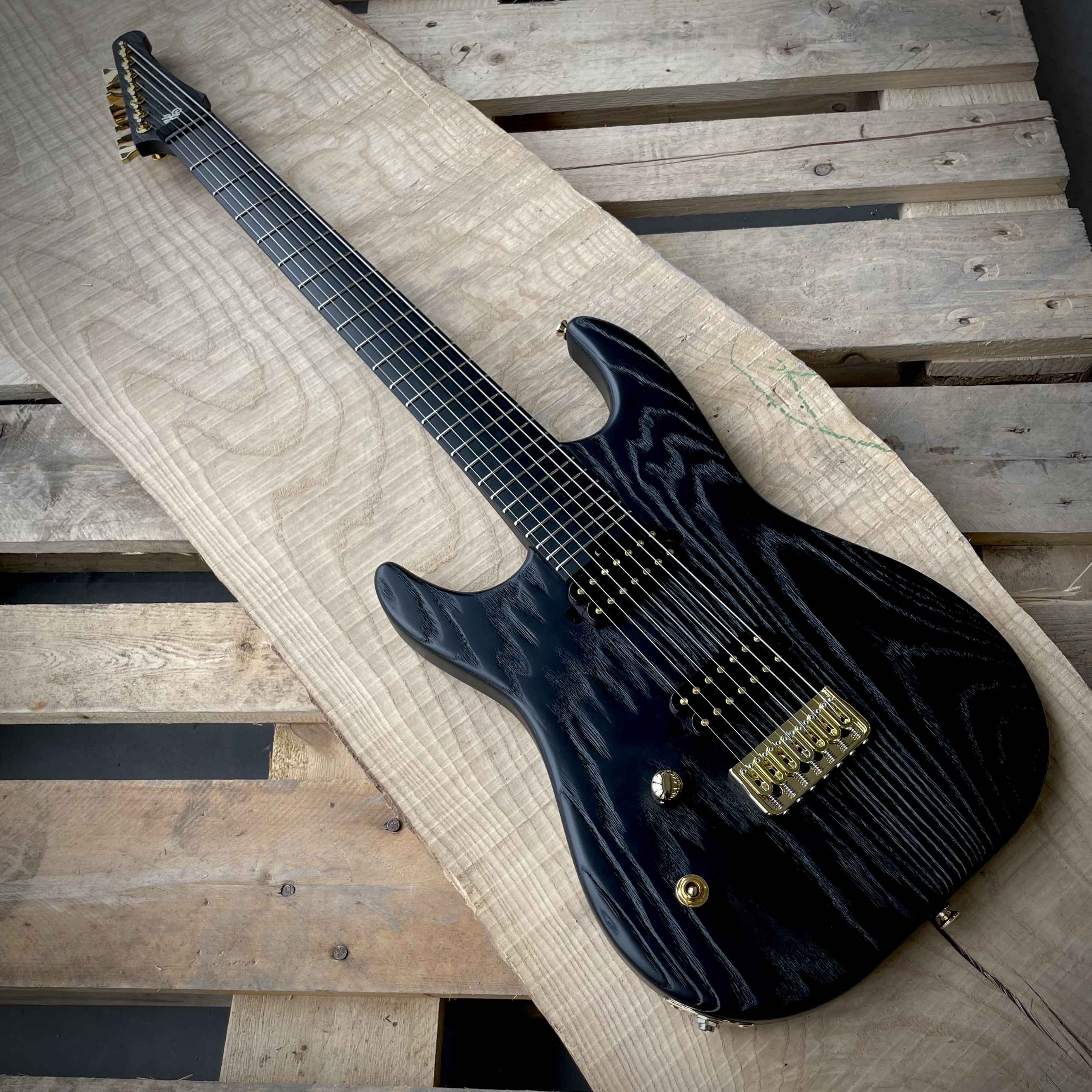 Hapas Magician 727 LEFTY — Hapas Guitars