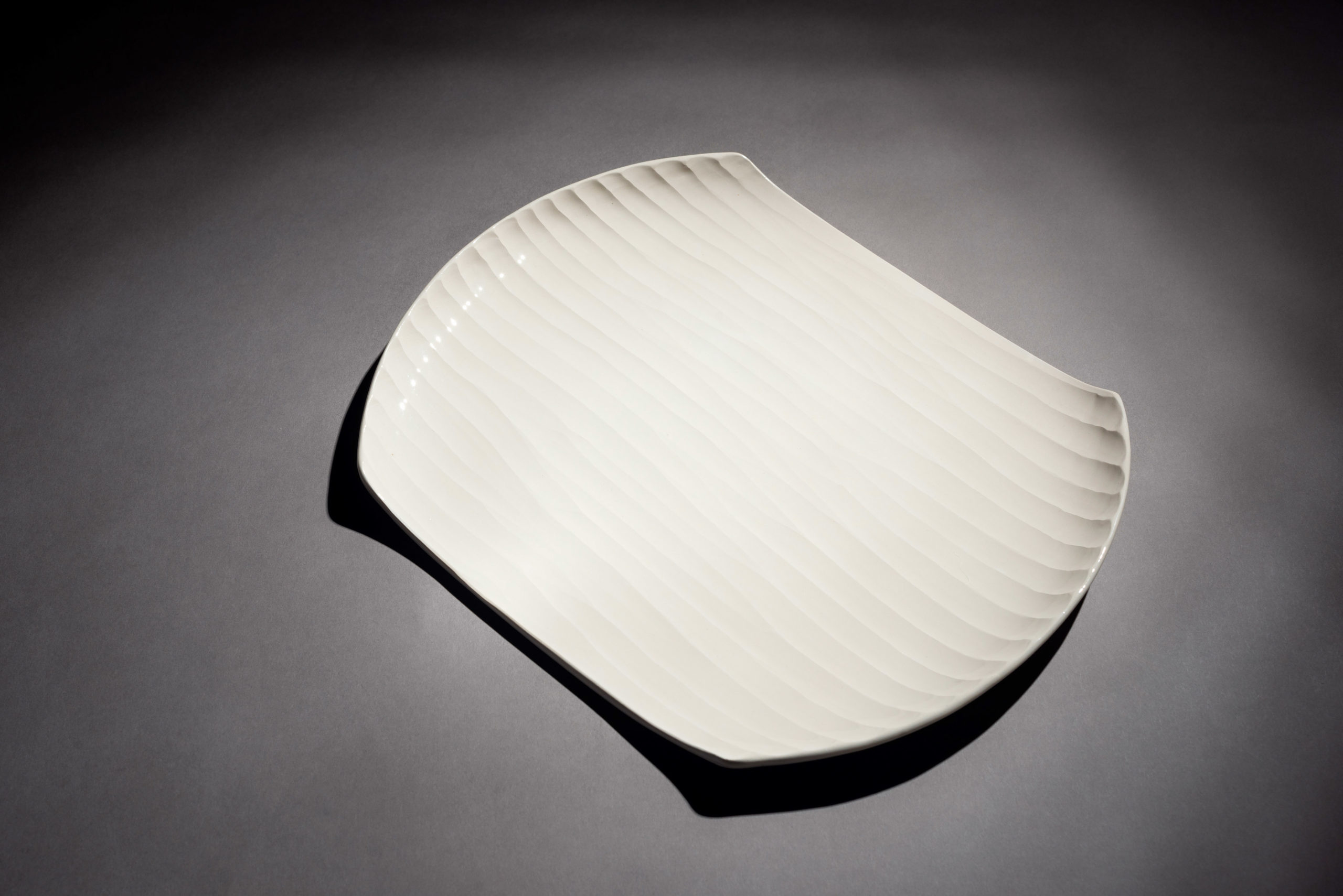ASSIETTE / PLAT de SERVICE — L'ATELIER ISABEL PAKCIARZ CREATION CERAMIQUE