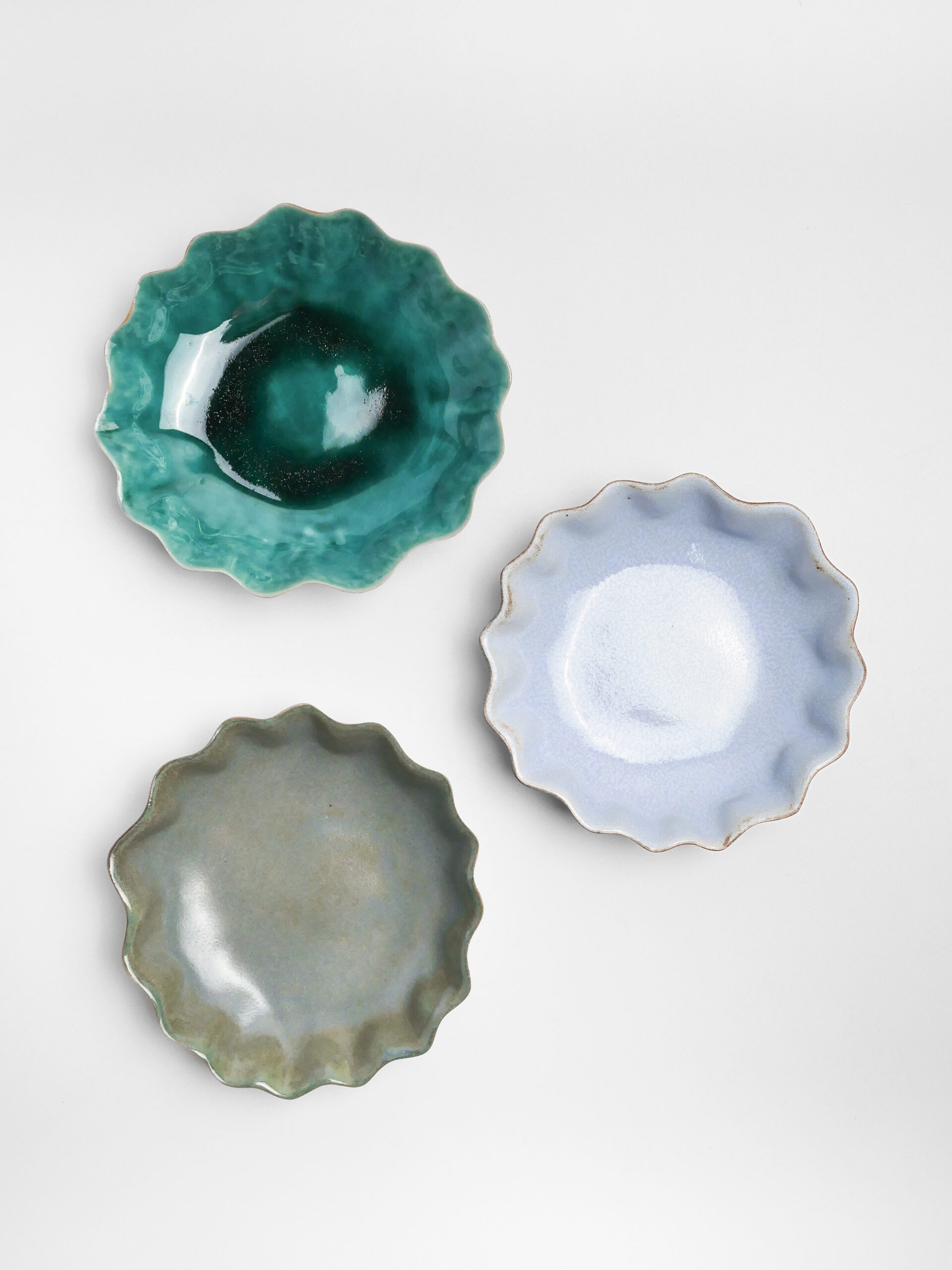 Assiette Corolle — LAURETTE BROLL CERAMIC