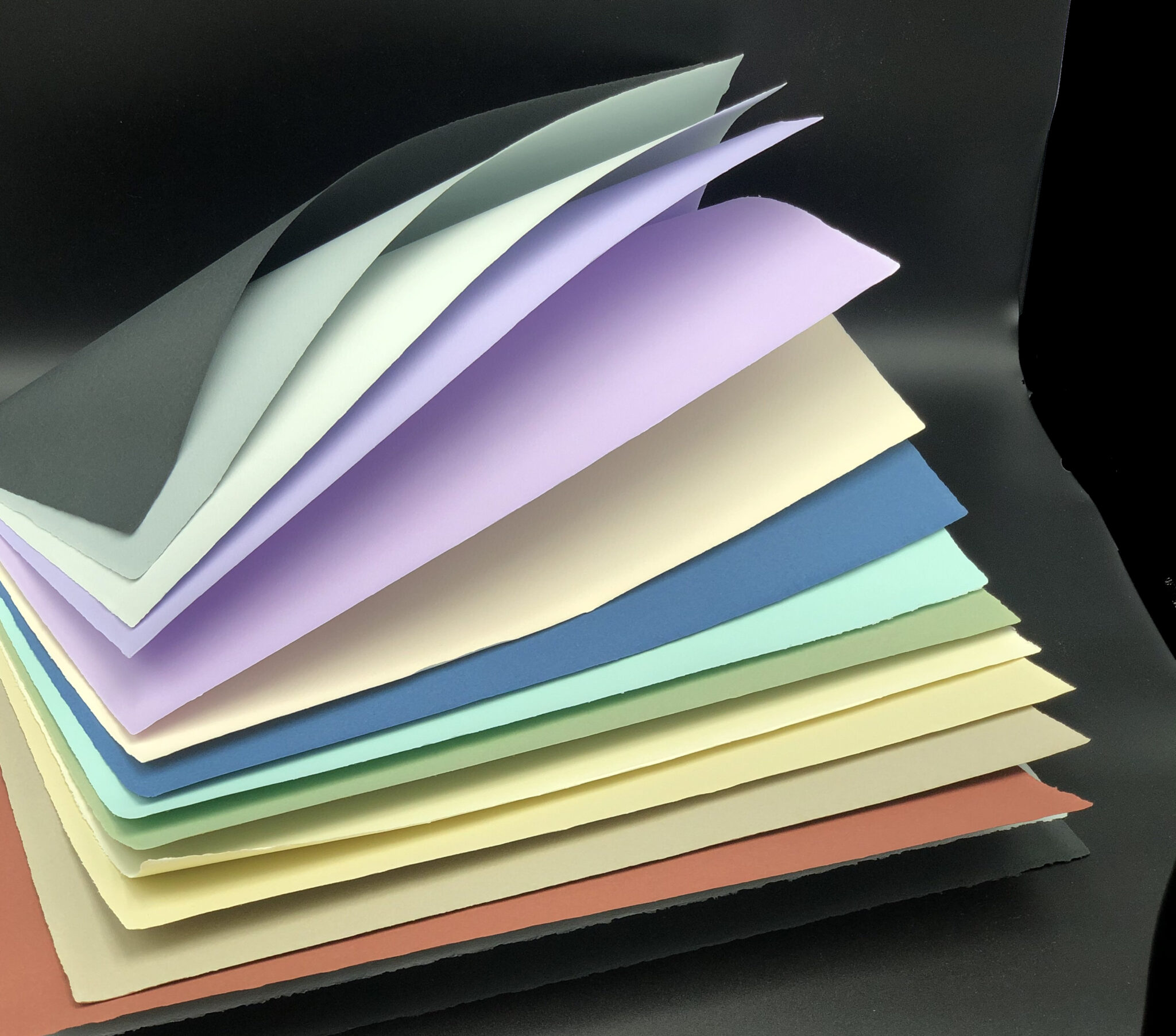 Coloured cotton paper (200 gsm) — Cartiera F. Amatruda